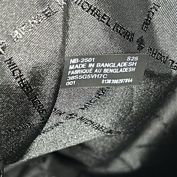 Michael Kors Maeve Hobo Cream and Black Shoulder Bag - Picture 9 of 14